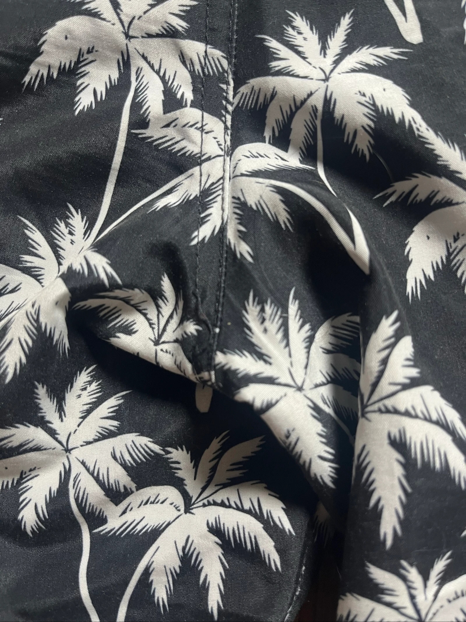 Zwarte badshort met palmboomprint en geborduurd logo - McKenzie - Maat 2XL - zeer goede staat – photo 8